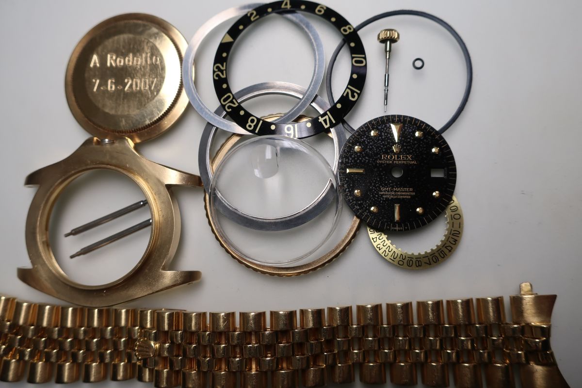 Révision Rolex GMT MASTER 1675 OR - Atelier Sanders - Cannes (06) Révision Rolex GMT MASTER 1675 OR - Atelier Sanders - Cannes (06)